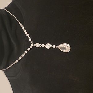 MACYS GORG CRYSTAL DROP NECKLACE